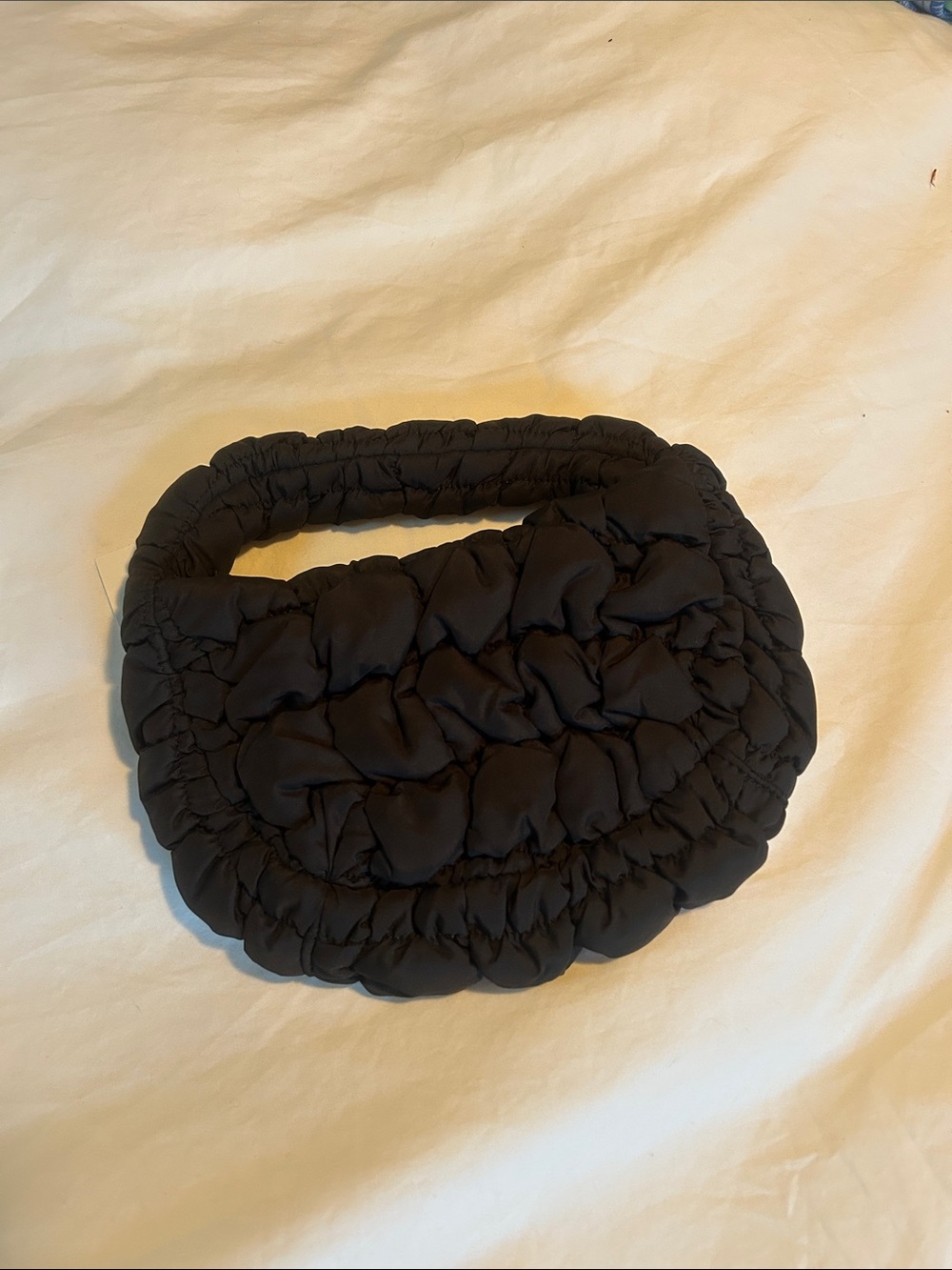 COS Quilted Micro Bag EUC 🖤